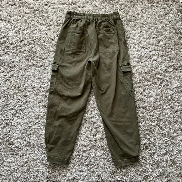UGG - Kensley Cargo Pant - Olive - Picture 11 of 15